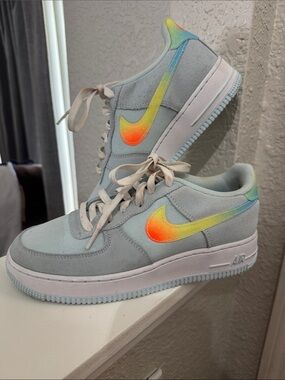Nike Kids Light Blue Canvas Sneakers with Rainbow Gradient Swoosh